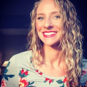 Meet your Posher, Danna